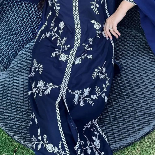 Neelzaar Embroidered 3PC