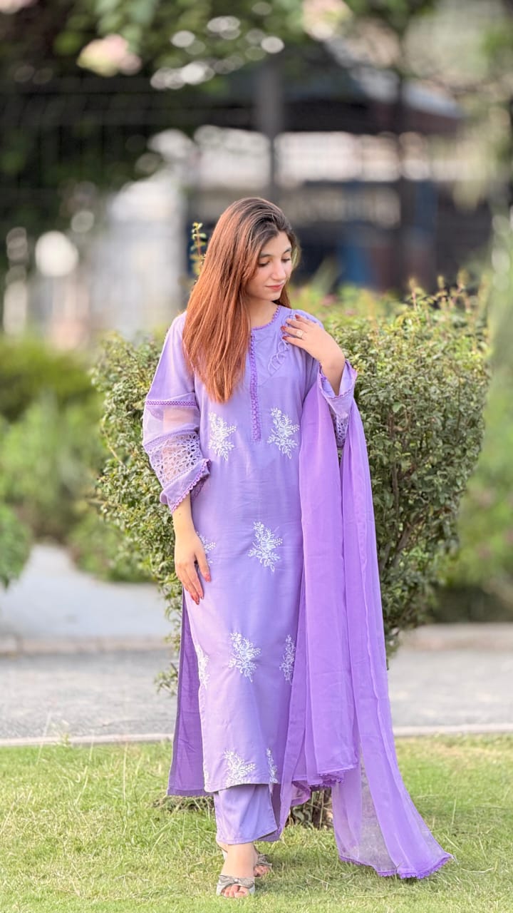 Juliet Embroiderd 3PC